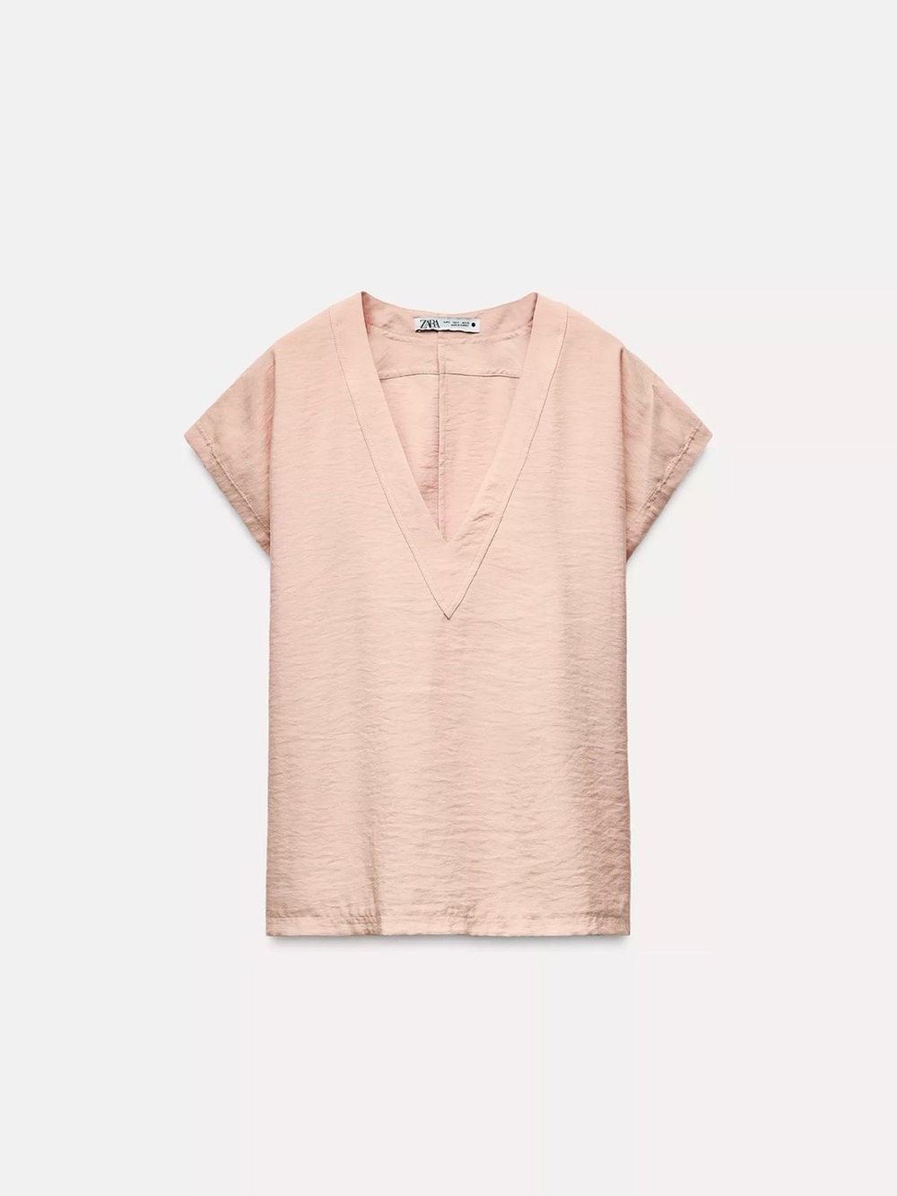 Flowy (oversized) Light Blush V-Neck Short Sleeve Top